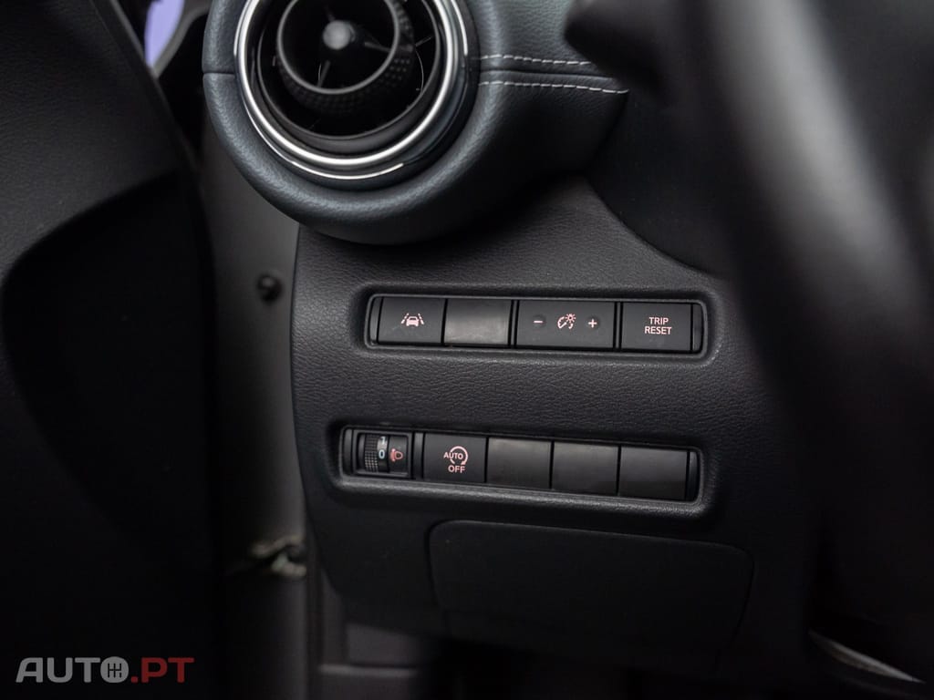 Nissan Juke 1.0 DIG-T N-Connecta