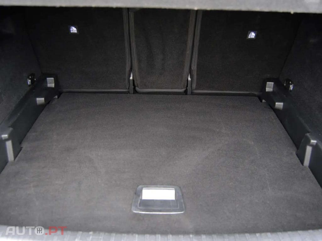 Peugeot 3008 1.2 Hybrid Allure e-DCS6