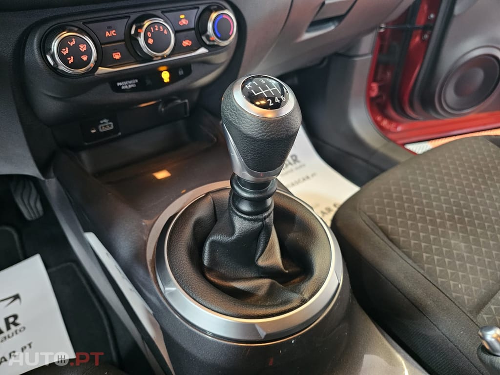 Nissan Juke 1.0 DIG-T N-Connecta