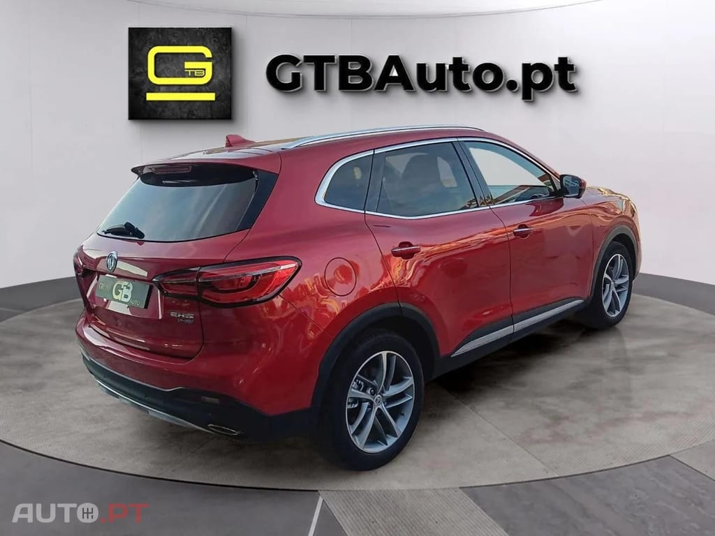 MG EHS LUXURY PHEV