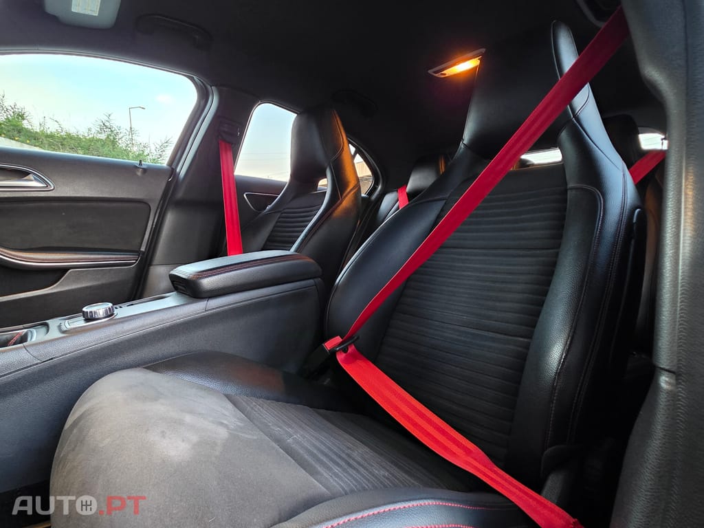 Mercedes-Benz A 180 AMG