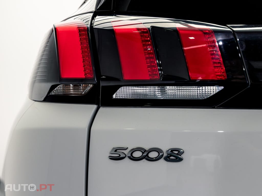 Peugeot 5008 1.5 BlueHDi Allure EAT8