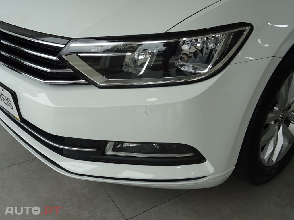 Volkswagen Passat Variant 1.6 TDI Confortline DSG