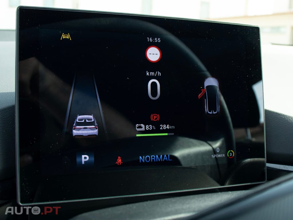 MG MG4 51 kWh Standard