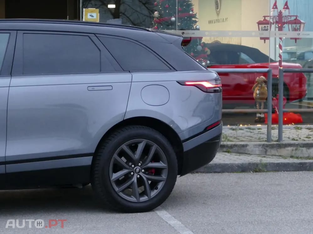 Land Rover Velar 2.0 P400e AWD Dynamic SE