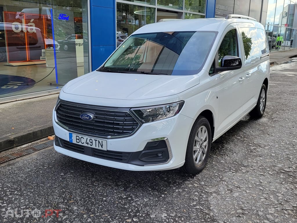 Ford Tourneo Grand 2.0 TDCi Titanium