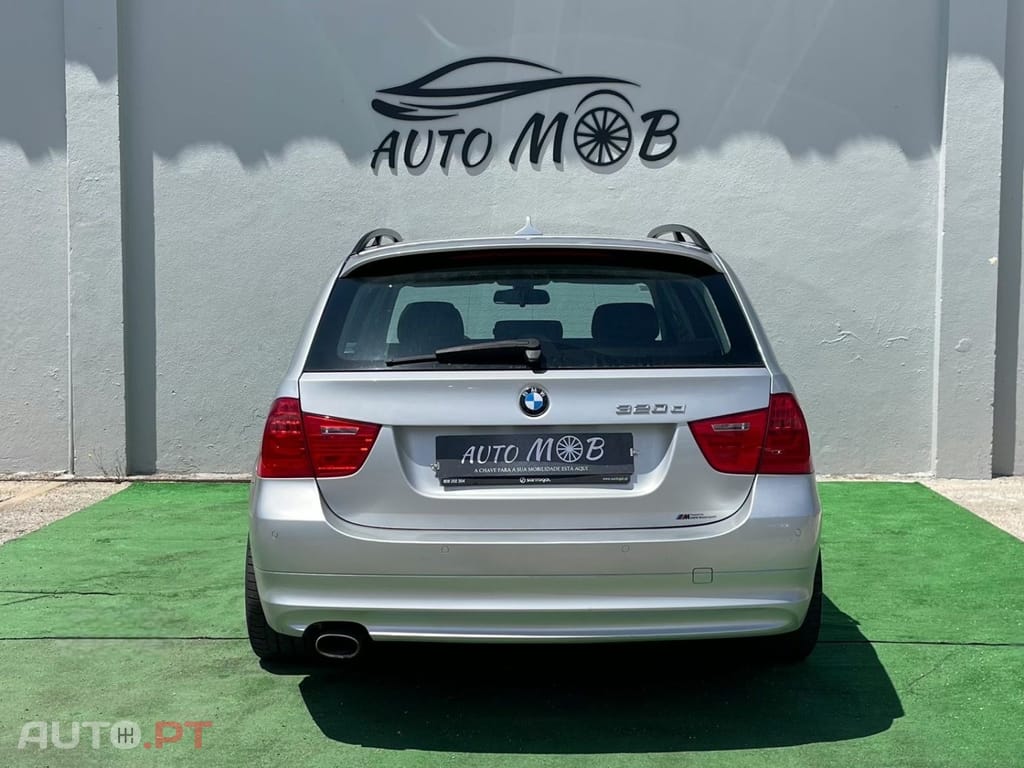 BMW 320 d Touring Navigation Sport