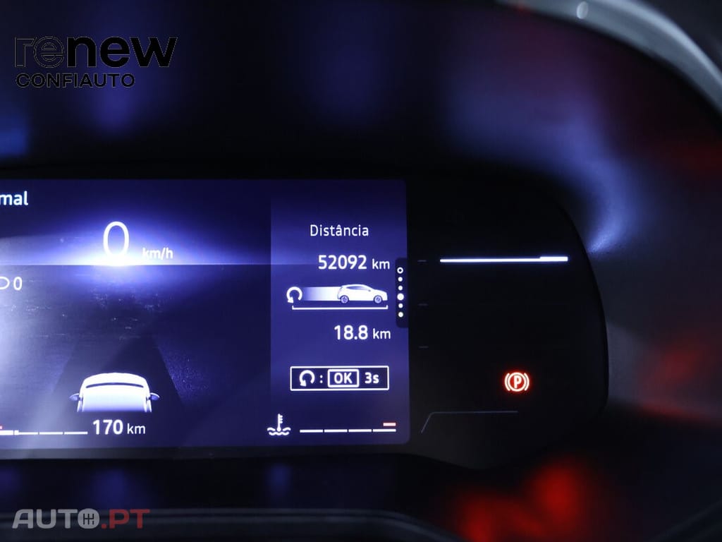 Renault Clio 1.0 Tce Evolution — fotografia 17