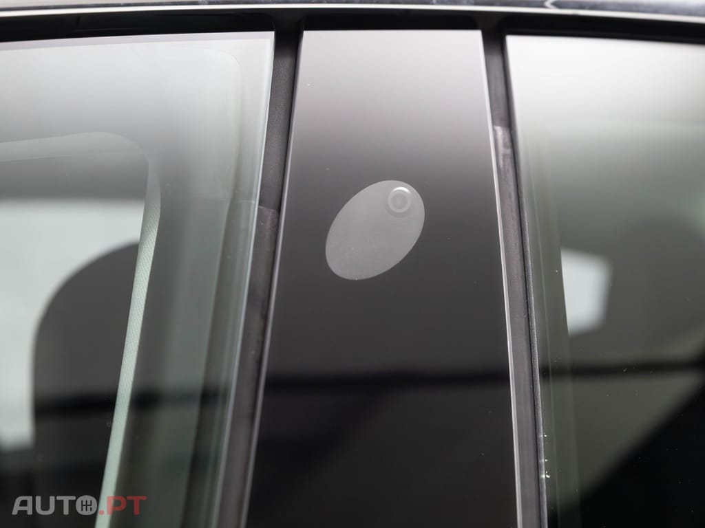 Tesla Model 3 AWD Dual Motor Performance