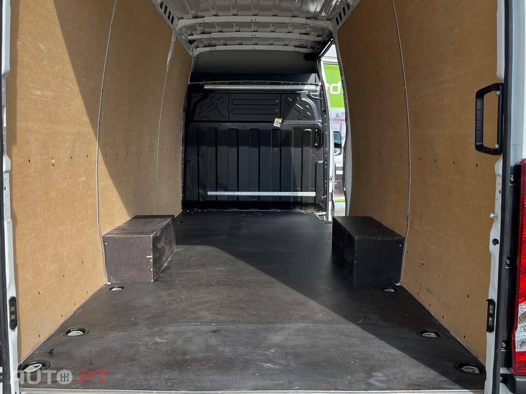 Iveco Daily 35 - 180 CAIXA AUTOMATICA