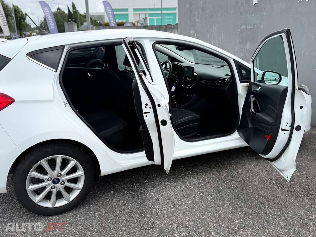 Ford Fiesta 1.0 T EcoBoost Titanium