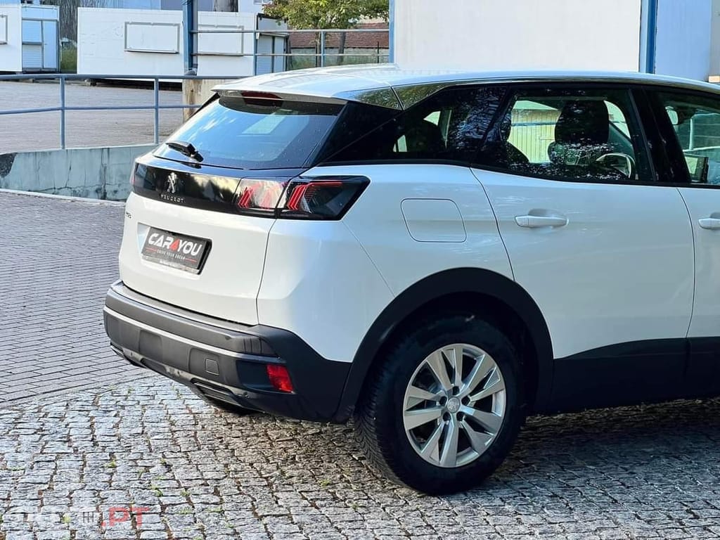 Peugeot 3008 PureTech 130 Stop & Start GPF Active Pack