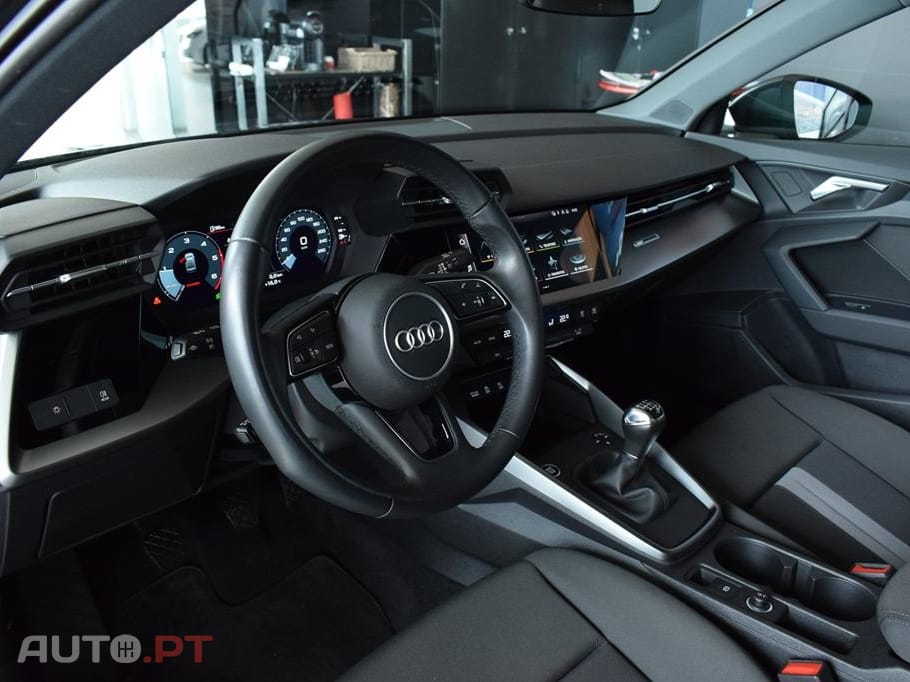 Audi A3 30 TDI Advanced