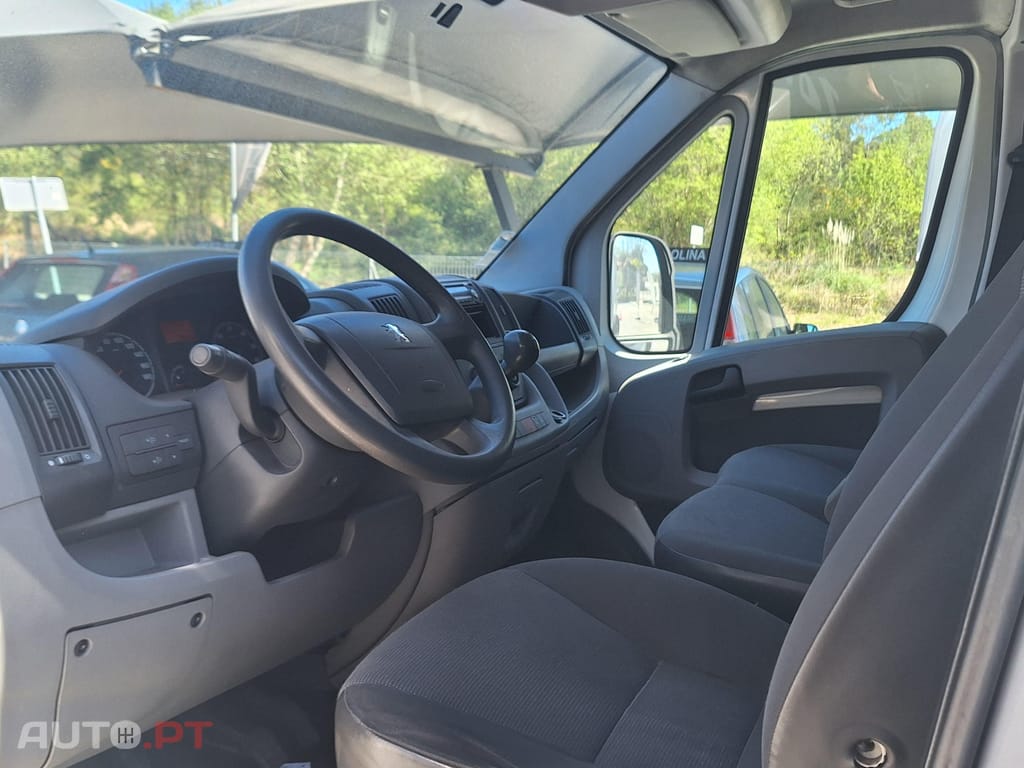 Peugeot Boxer 2.2 HDI 3 Lugares