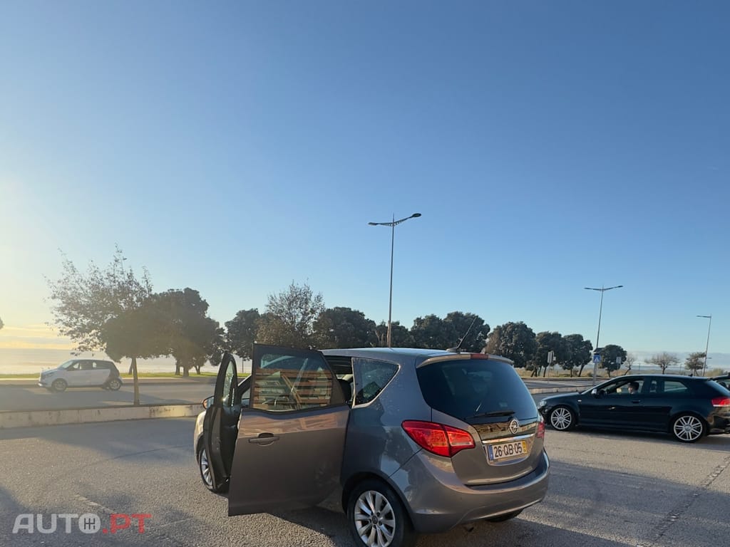 Opel Meriva 1.3 CDTI
