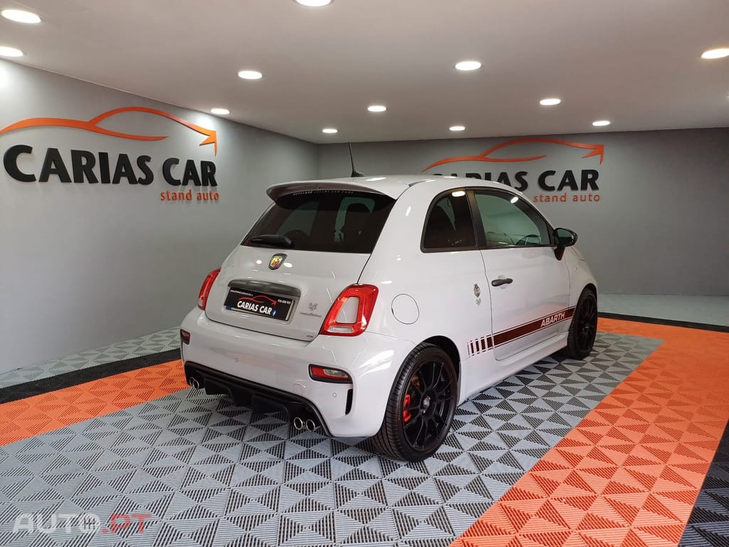 Fiat 500 Abarth 595 Competizione 70 anos