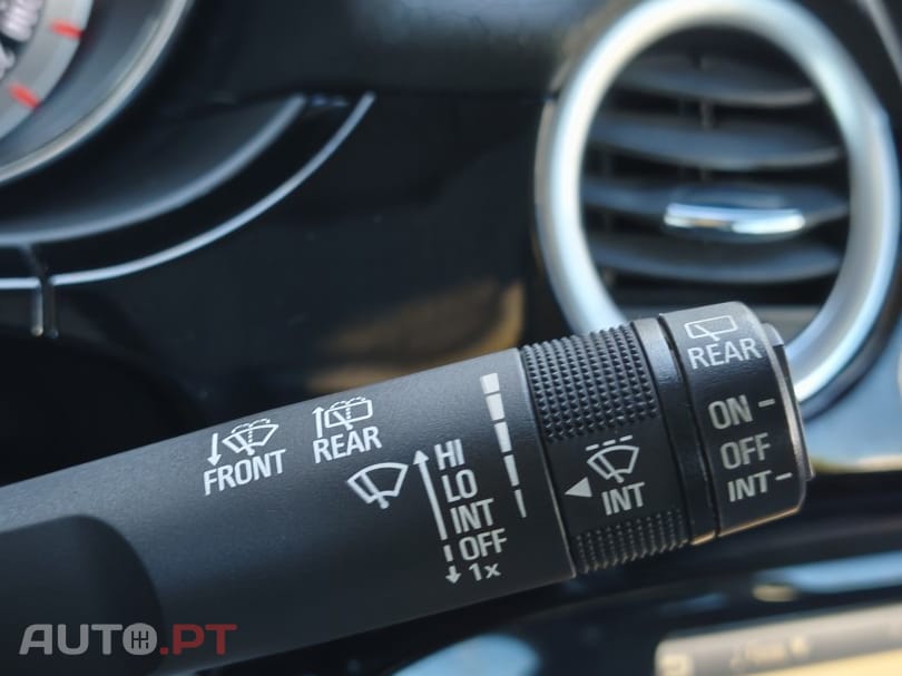 Opel Adam 1.2 Glam — fotografia 26