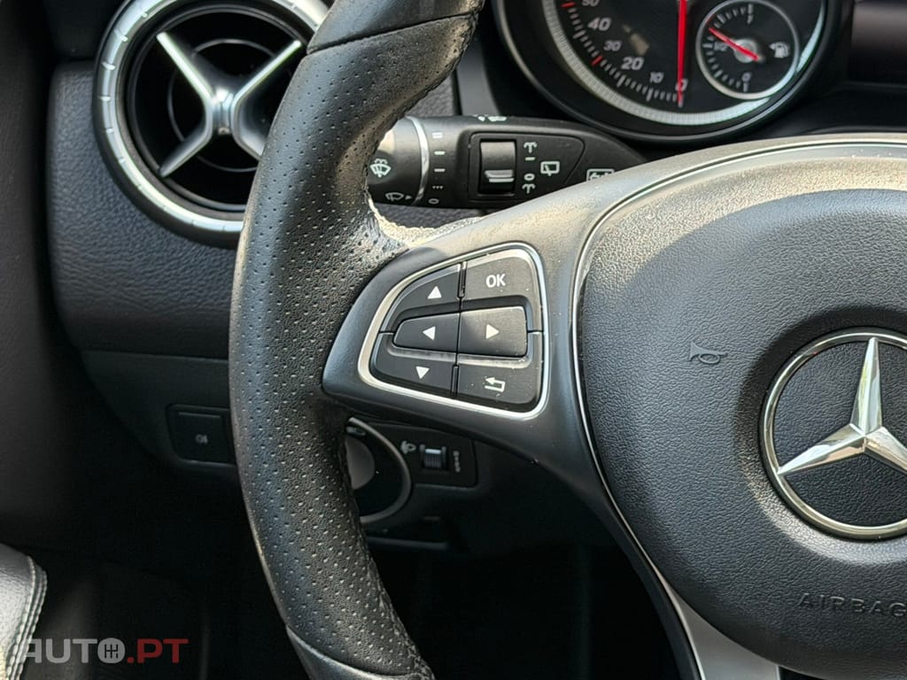 Mercedes-Benz CLA 180 d Shooting Brake Urban