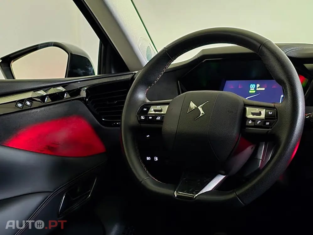 DS DS4 E-TENSE 225 PERFORMANCE LINE+