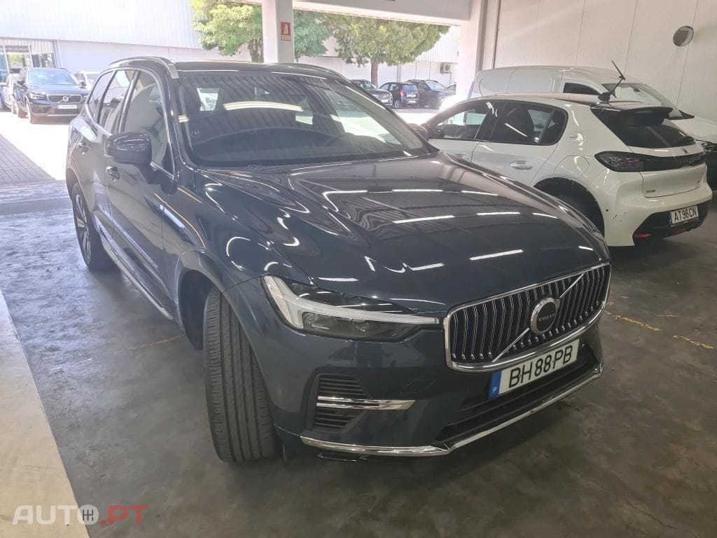 Volvo XC60 2.0 T6 PHEV Plus Bright AWD