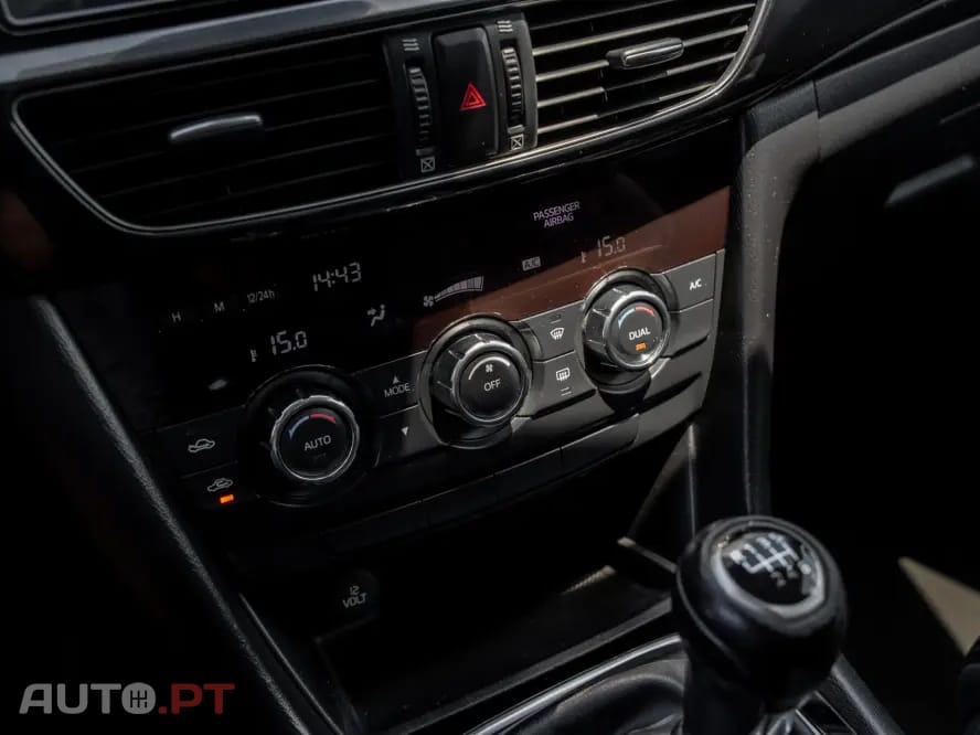 Mazda 6 2.2 SKY-D Excellence Navi