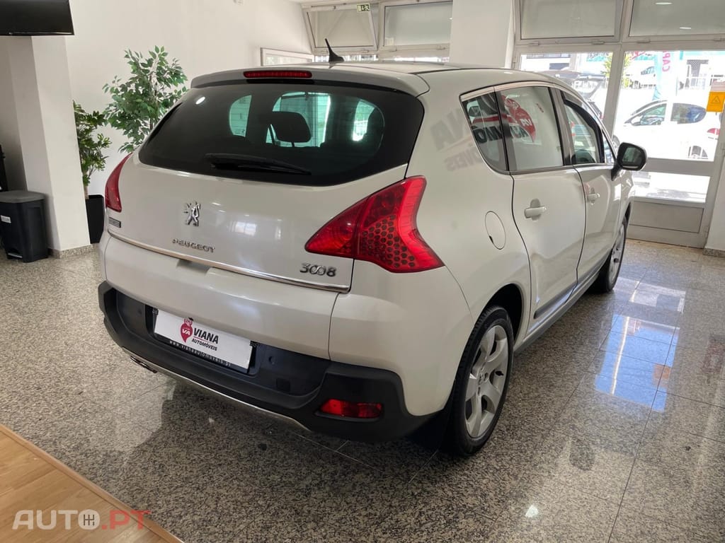 Peugeot 3008 2.0 HDi Executive