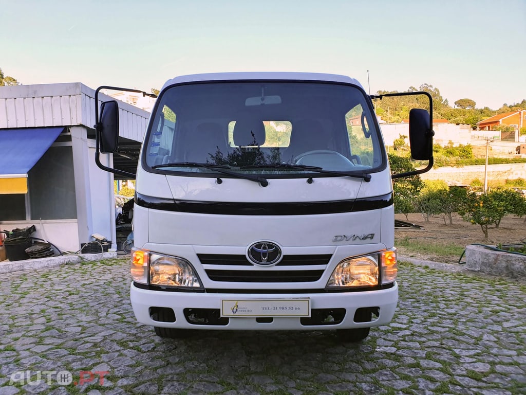 Toyota Dyna M 3.0 D-4D M CS 35.33