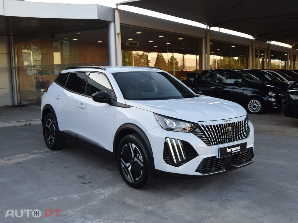 Peugeot 2008 1.2 PureTech Allure Pack EAT8