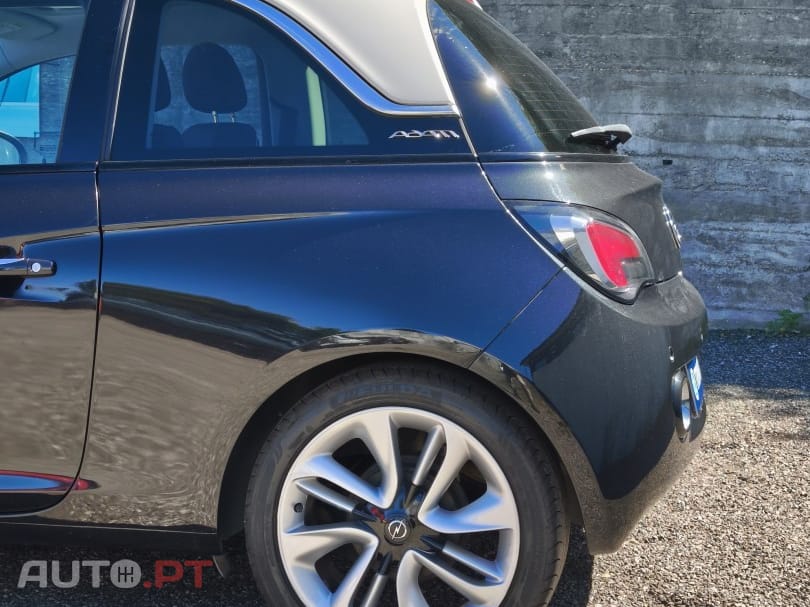 Opel Adam 1.2 Glam