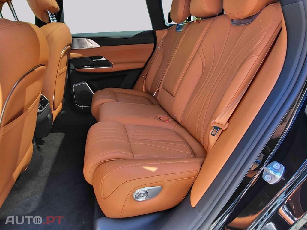 XPeng G9 I.V.A DEDUTÍVEL AWD Performance E-AHK