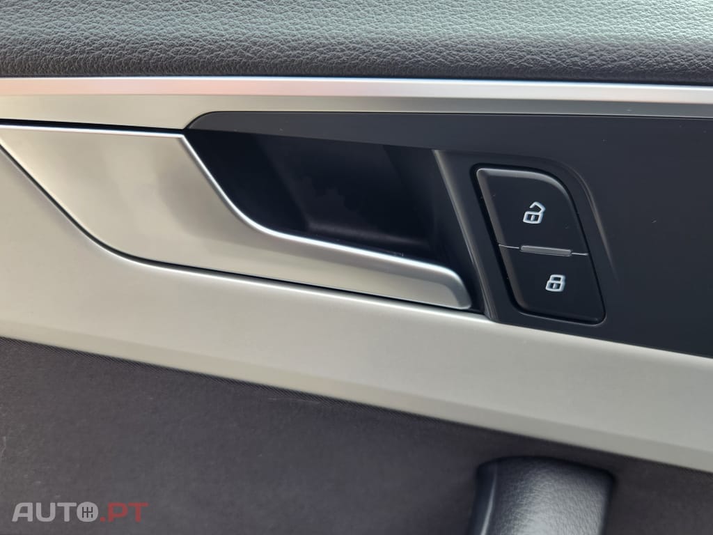 Audi A4 Avant 40 TDI S line S tronic