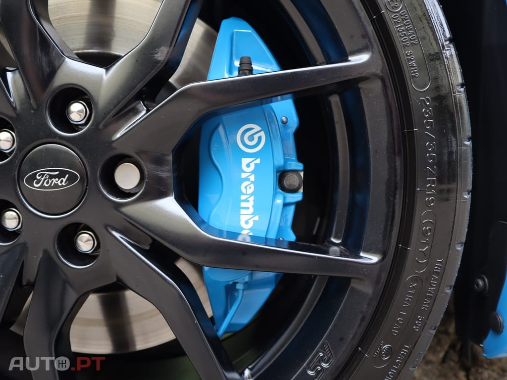 Ford Focus 2.3 EcoBoost RS Pack Performance