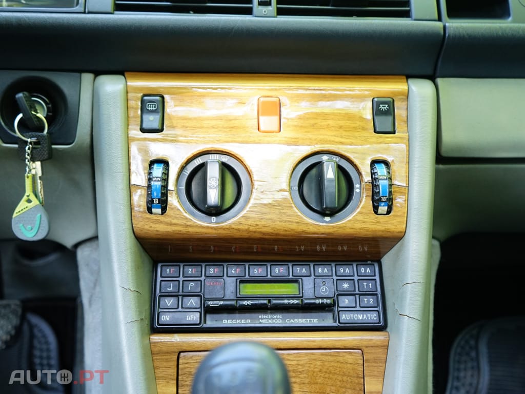 Mercedes-Benz 230 CE w124