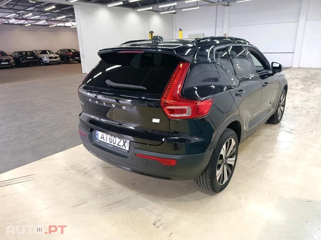 Volvo XC40 Recharge Plus