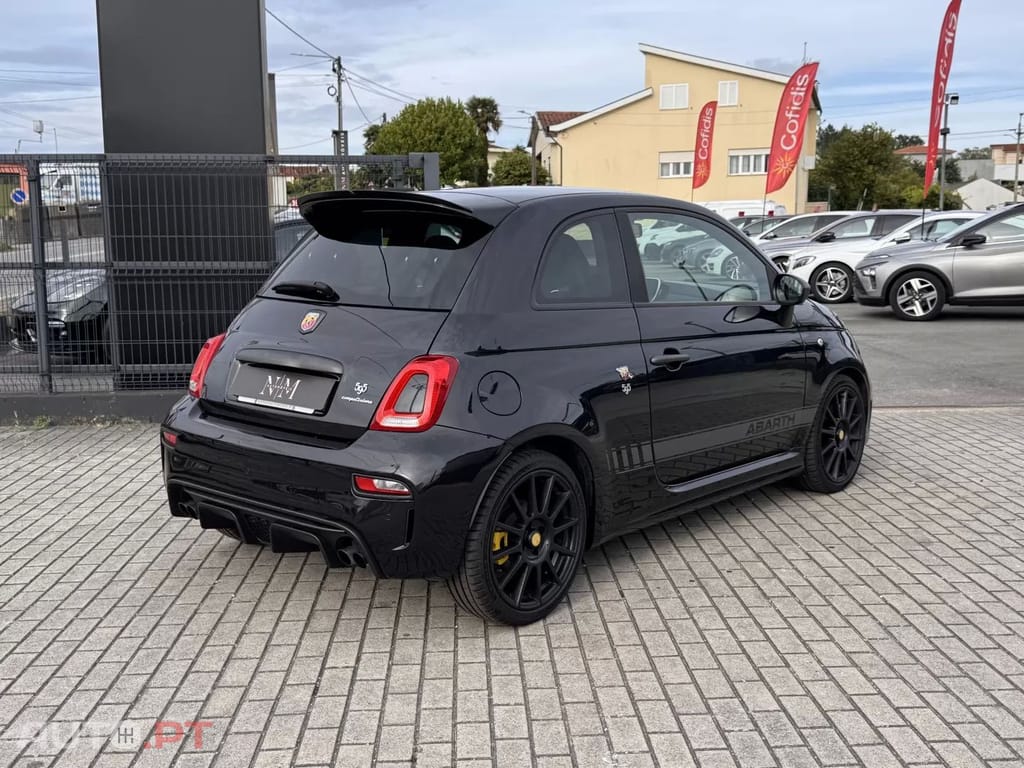 Abarth 595 1.4 T-Jet Competizione MTA — fotografia 2