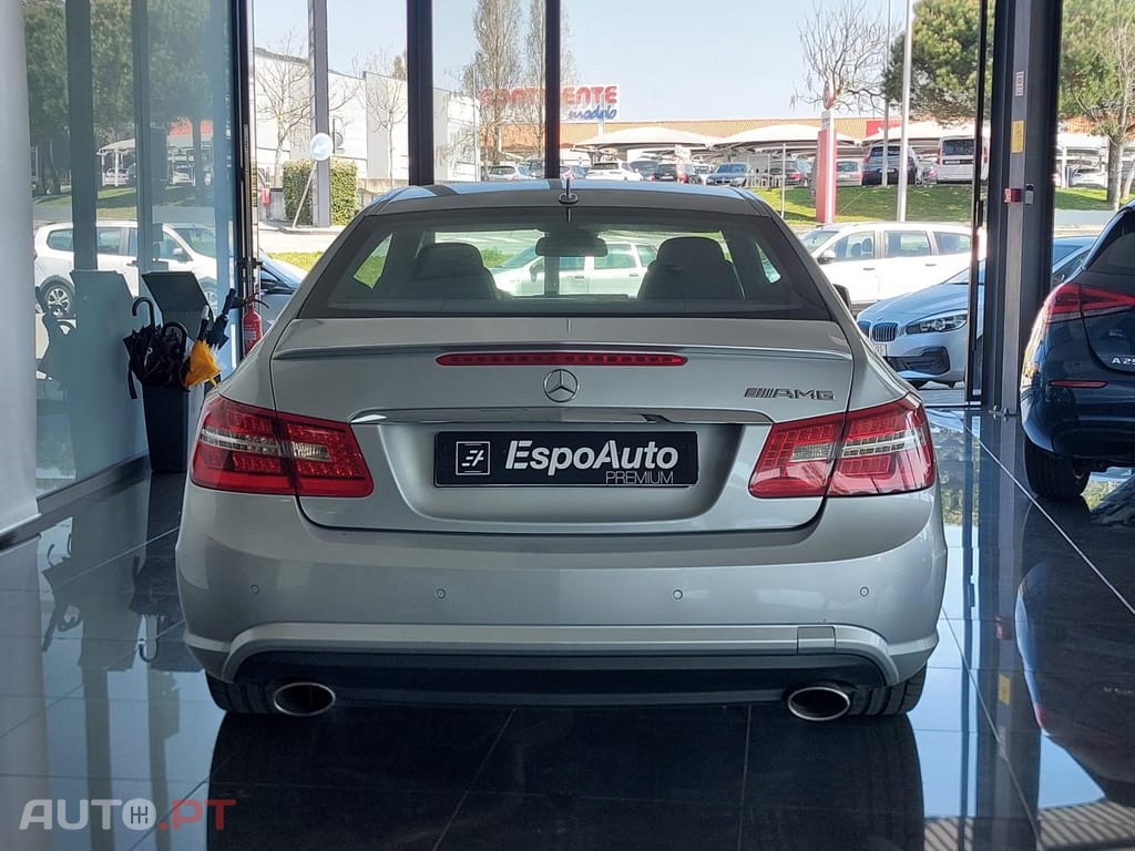 Mercedes-Benz E 220 CDI Avantgarde BlueEfficiency