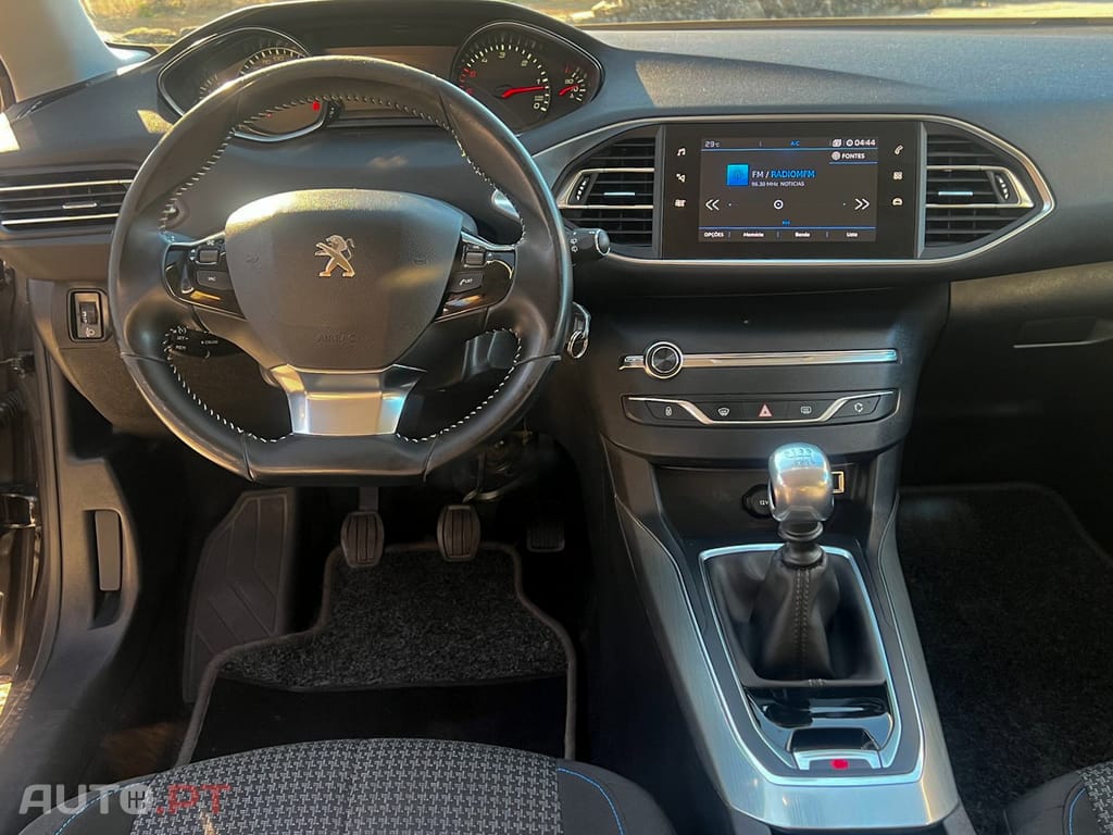 Peugeot 308 1.5 Style BLUEHDI