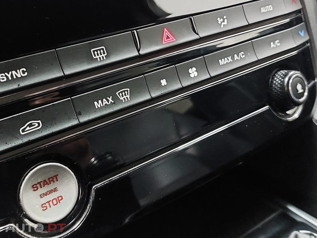 Jaguar F-Pace 2.0 i4D Prestige AWD