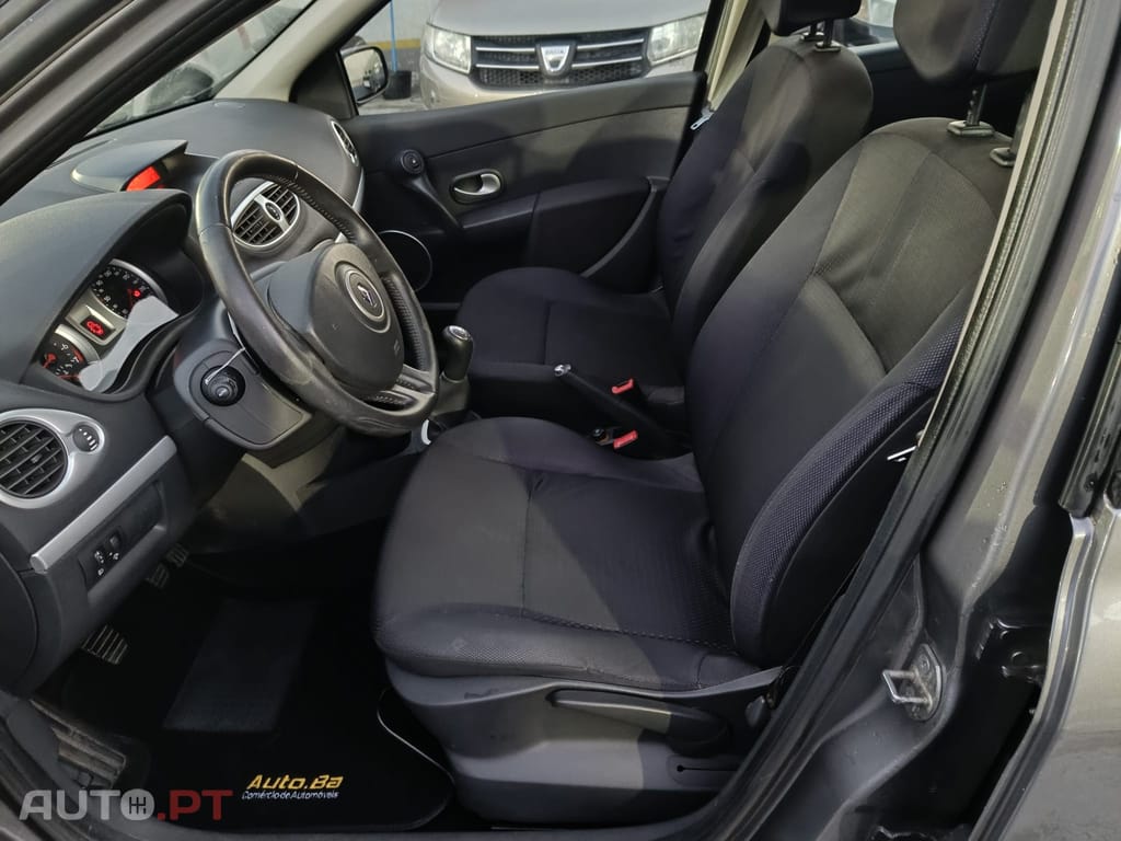 Renault Clio 1.2 16V Dynamique S