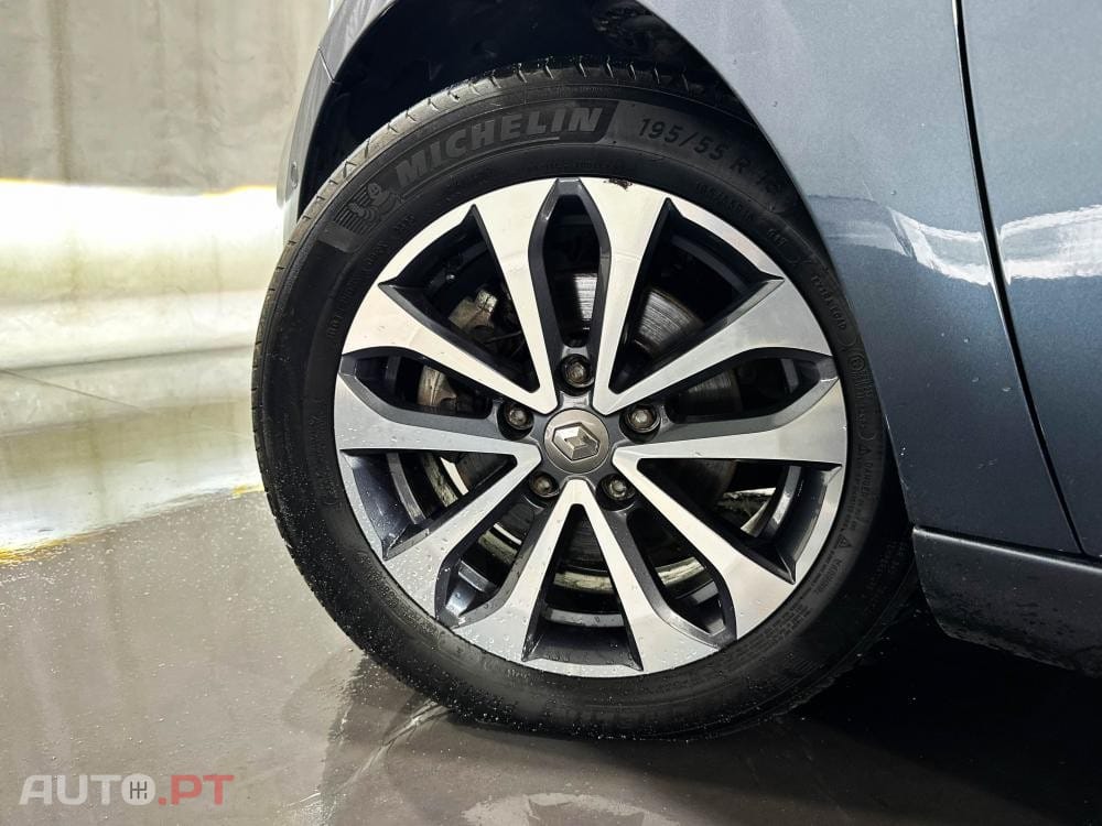 Renault Zoe (c/ Bateria) EV50 135hp Techno