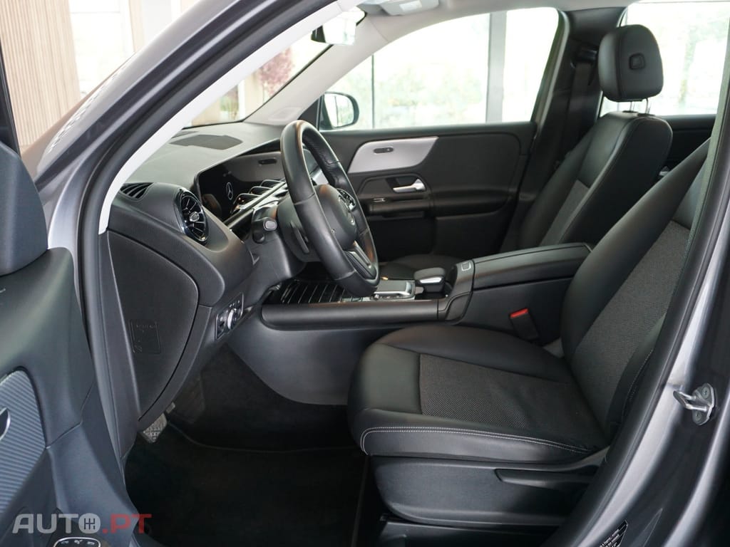 Mercedes-Benz GLB 180 d