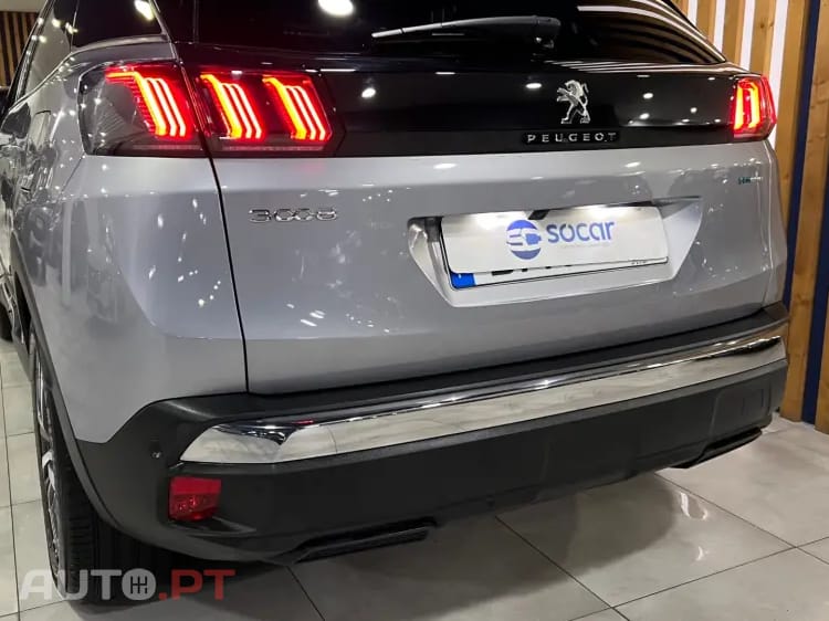 Peugeot 3008 1.6 Hybrid Allure Pack e-EAT8