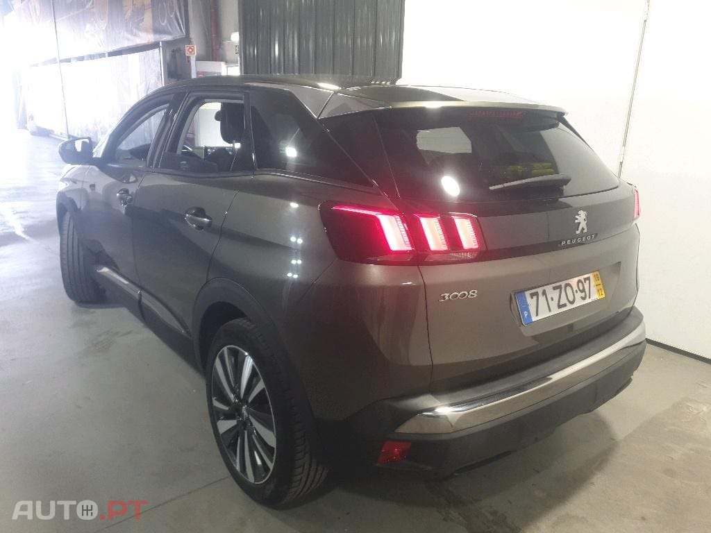 Peugeot 3008 1.5 BlueHDi Allure Baixo Consumo