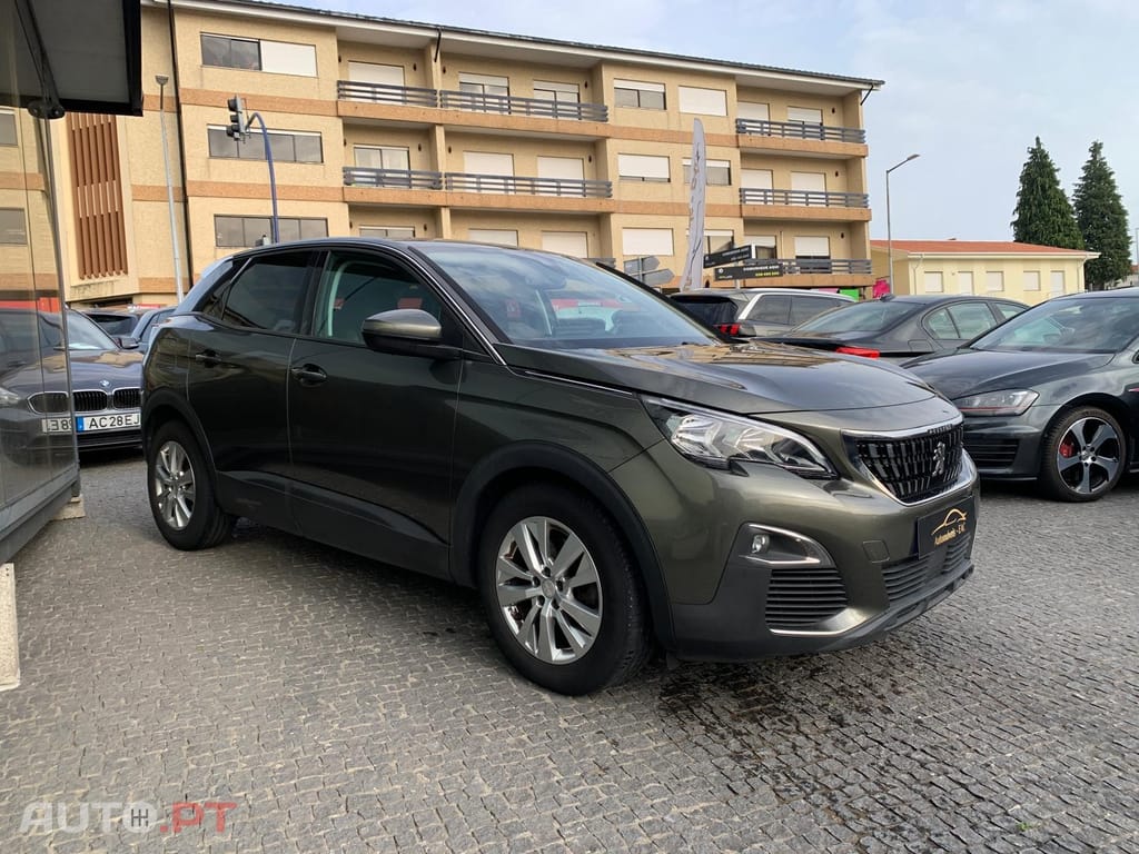 Peugeot 3008 1.5 BlueHDi Active