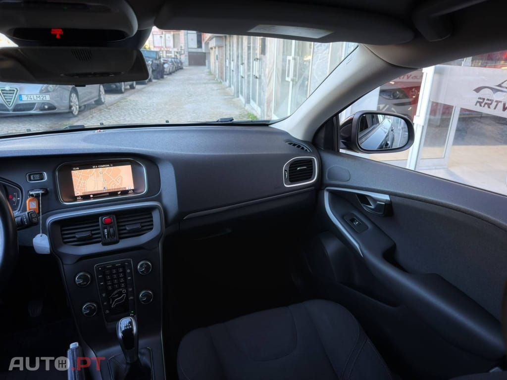 Volvo V40 2.0 D2 Kinetic