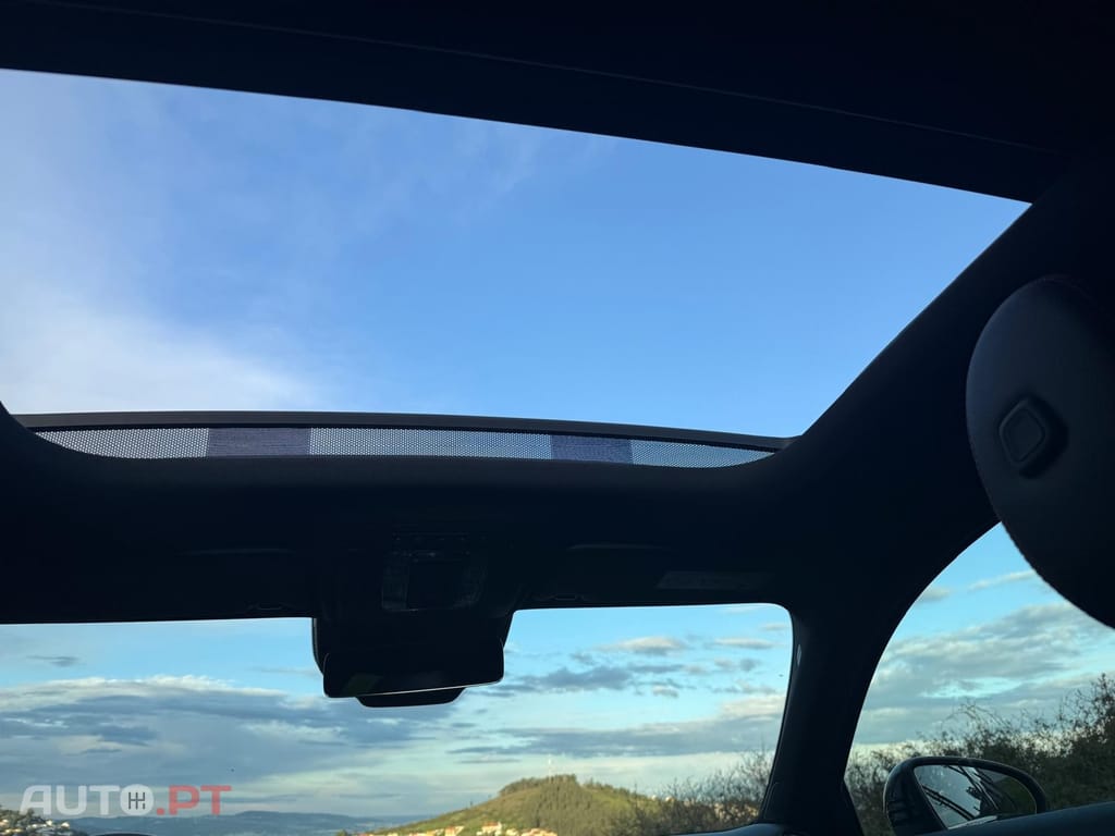 Mercedes-Benz A 250 e AMG Line