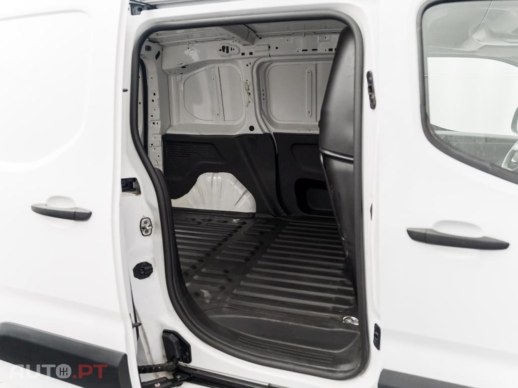Peugeot Partner 1.5 BlueHDi Premium Standard