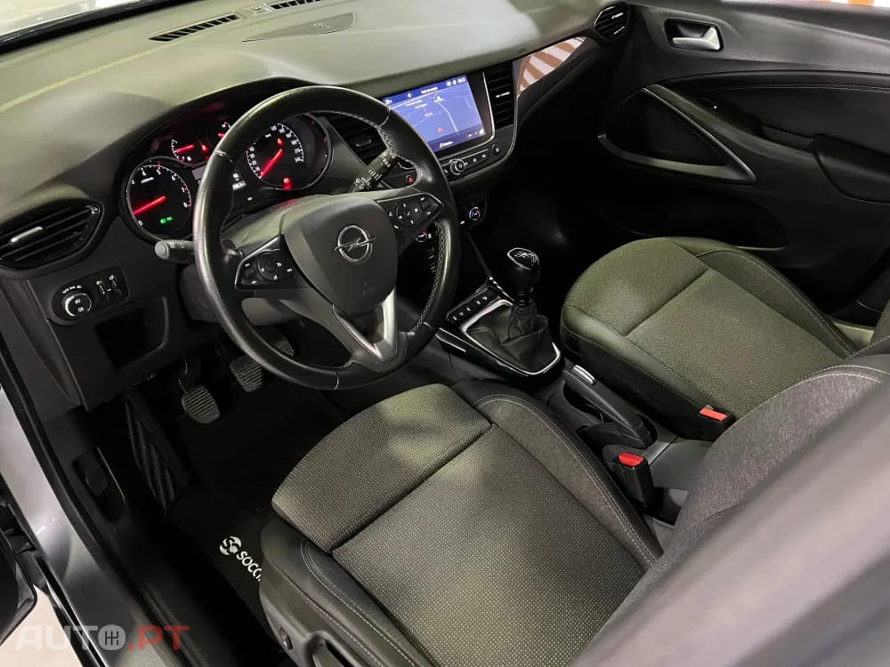 Opel Crossland 1.2 T Elegance