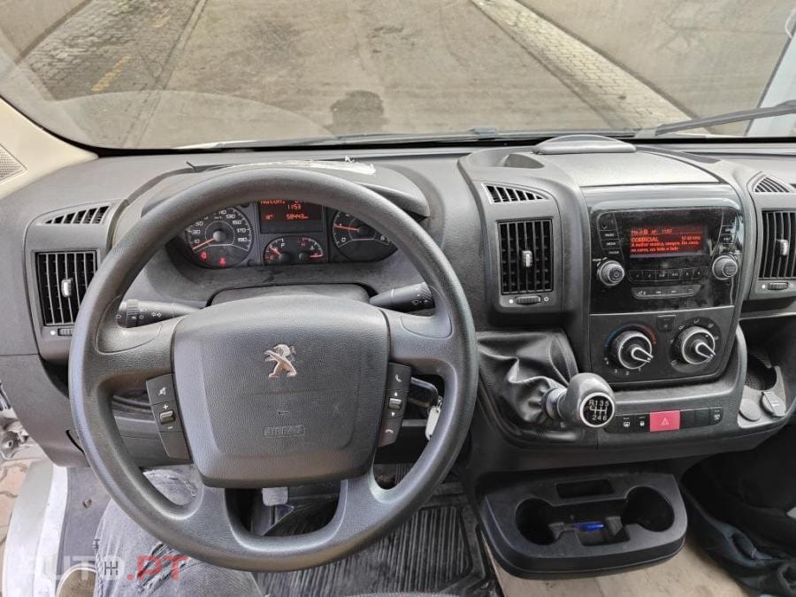 Peugeot Boxer 2.2 BlueHDi 333 L2H2 Pro - IVA Dedutível