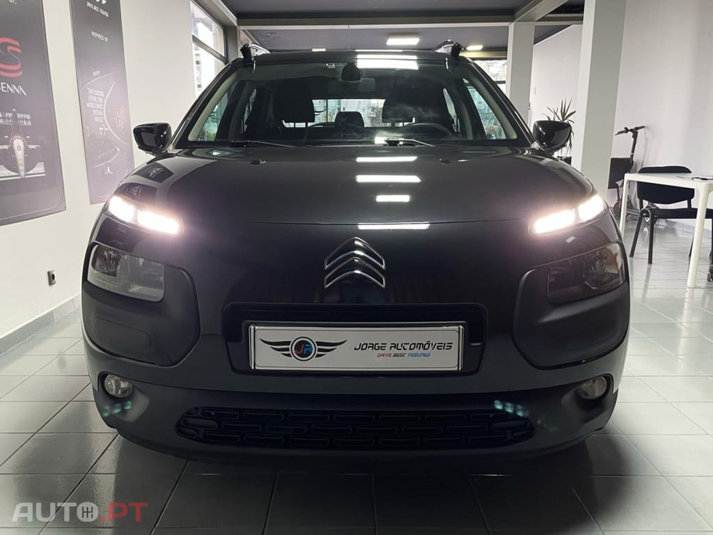 Citroen C4 Cactus 1.6 BlueHDi Shine